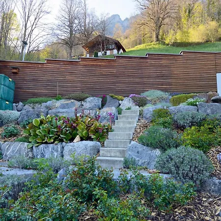 Chalet Swiss Dream - Luxury Lakeview Chalet Near Interlaken * Niederried bei Interlaken