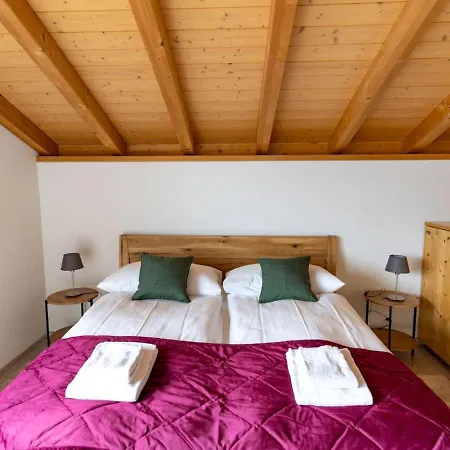 Chalet Swiss Dream - Luxury Lakeview Chalet Near Interlaken