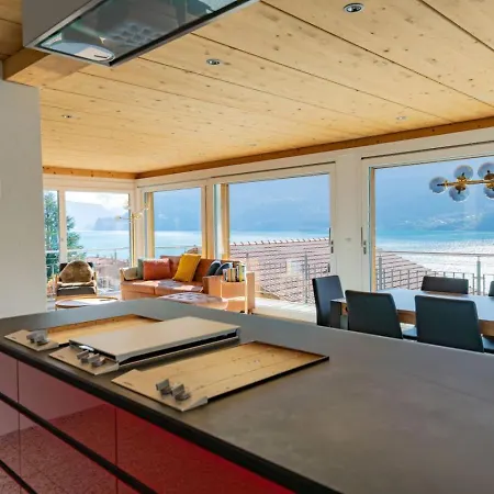 Chalet Swiss Dream - Luxury Lakeview Chalet Near Interlaken *