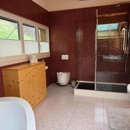 Swiss Dream - Luxury Lakeview With Ac Near Interlaken Chalet Niederried bei Interlaken